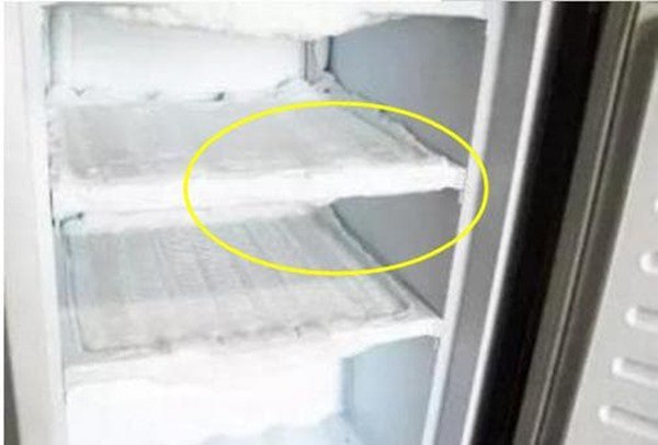 Tiền điện tăng vù vù hóa ra tủ lạnh đóng tuyết là “thủ phạm”, mách bạn cách loại bỏ - 4 - kythuatcanhtac.com