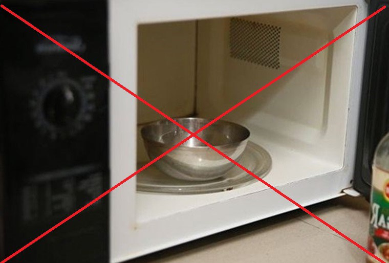 6 vật dụng nhà bếp kỵ lò vi sóng vì rất nguy hiểm, nhất định bạn phải biết - 1 - kythuatcanhtac.com