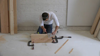 Hướng dẫn làm ghế sofa bằng gỗ vững chãi - kythuatcanhtac.com