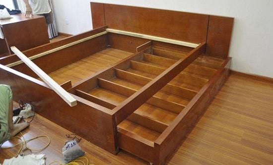 Học cách tháo lắp giường gỗ tại nhà - kythuatcanhtac.com