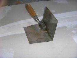 Cách dán băng và bả bột cho tường, trần thạch cao - kythuatcanhtac.com