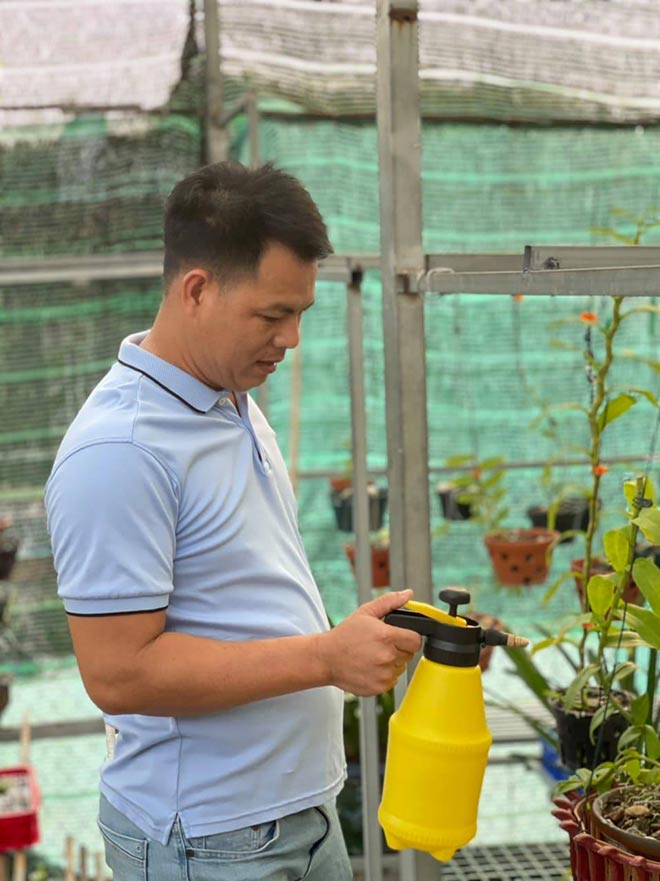 Ông chủ vườn lan 8X Lê Ngọc Hùng chia sẻ bí quyết trồng lan - 1 - kythuatcanhtac.com