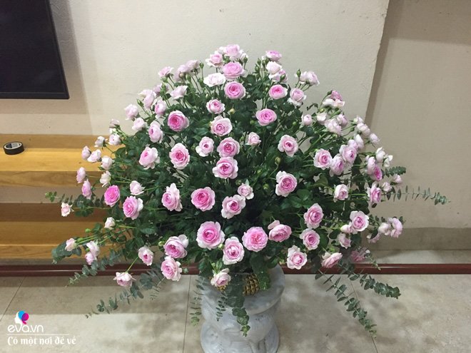 Sau Tết mẹ Hà Nội vẫn khiến ngôi nhà rực rỡ, tràn ngập sắc hoa chỉ với 200 nghìn/tuần - 21 - kythuatcanhtac.com