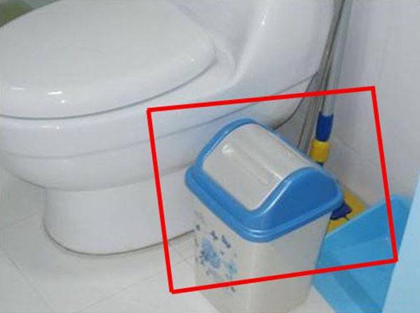 Thùng rác trong nhà vệ sinh phải có nắp, lý do đơn giản 99% đều làm sai - 1 - kythuatcanhtac.com