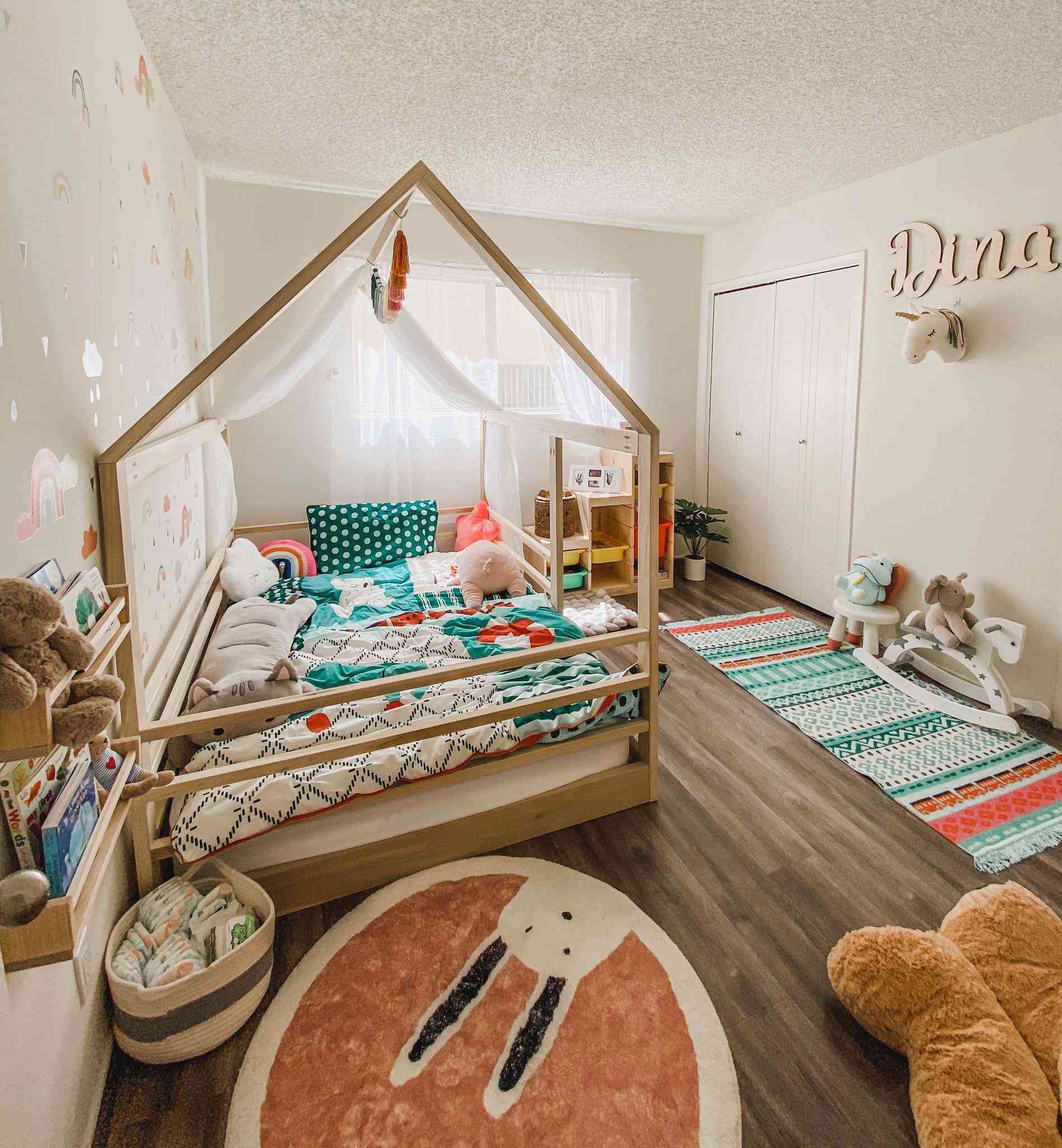 Mẹ trẻ 26 tuổi tự tay thiết kế phòng ngủ cho con gái khiến nhiều người mê mẩn - 1 - kythuatcanhtac.com