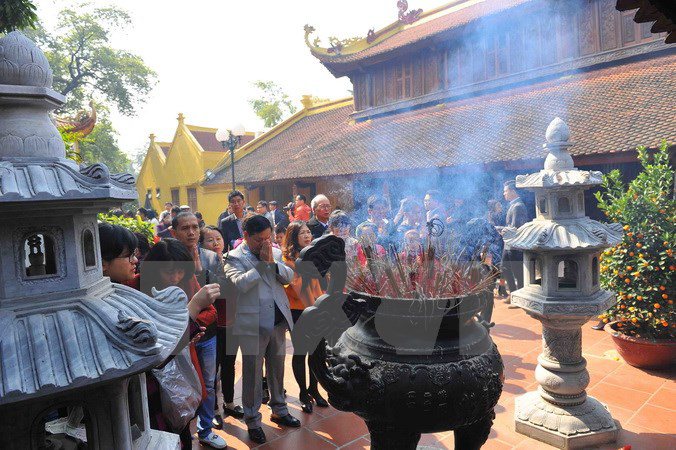 Đi lễ chùa Rằm tháng Giêng không dâng tiền mã, không cài tiền thật vào mâm lễ cúng Phật - 4 - kythuatcanhtac.com