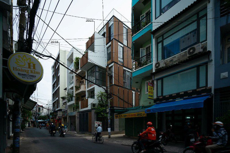 Ngôi nhà 2 mặt tiền ở Sài Gòn khiến ai cũng phải ngoái nhìn - 1 - kythuatcanhtac.com
