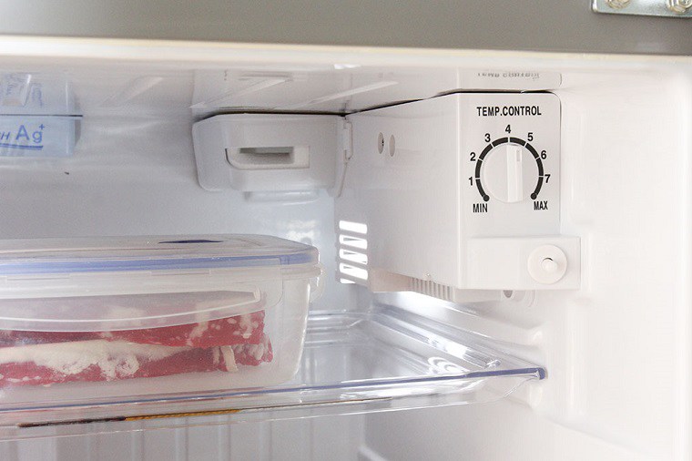 Kiểm tra chỗ này trong tủ lạnh ngay nếu không muốn vừa tốn tiền điện vừa hư hết thức ăn - 3 - kythuatcanhtac.com