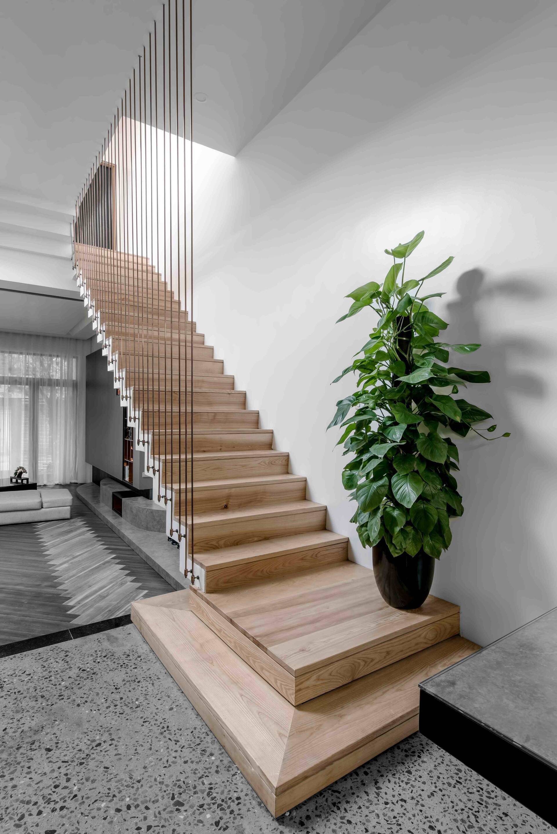 Các mẫu cầu thang gỗ hiện đại năm 2022, nhà nhỏ hay to đều ứng dụng dễ dàng - 14 - kythuatcanhtac.com