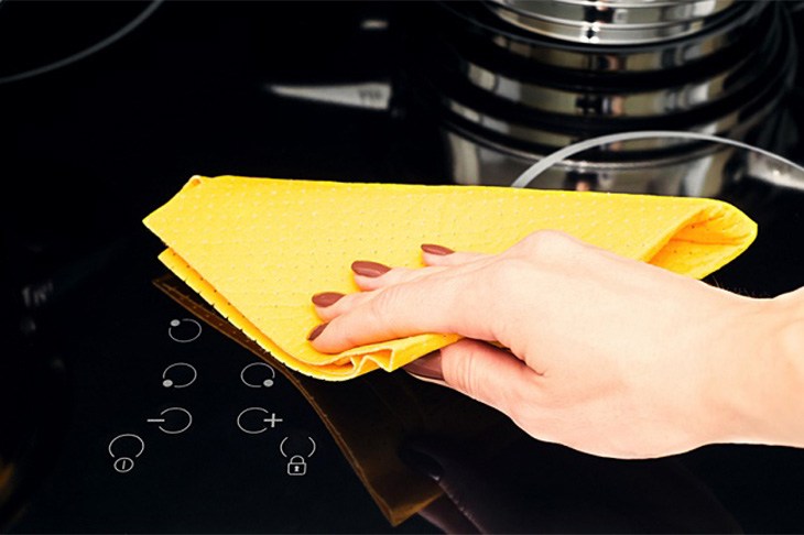 Cách vệ sinh bếp từ để tăng hiệu suất nấu nướng và luôn sạch bóng như mới - 1 - kythuatcanhtac.com