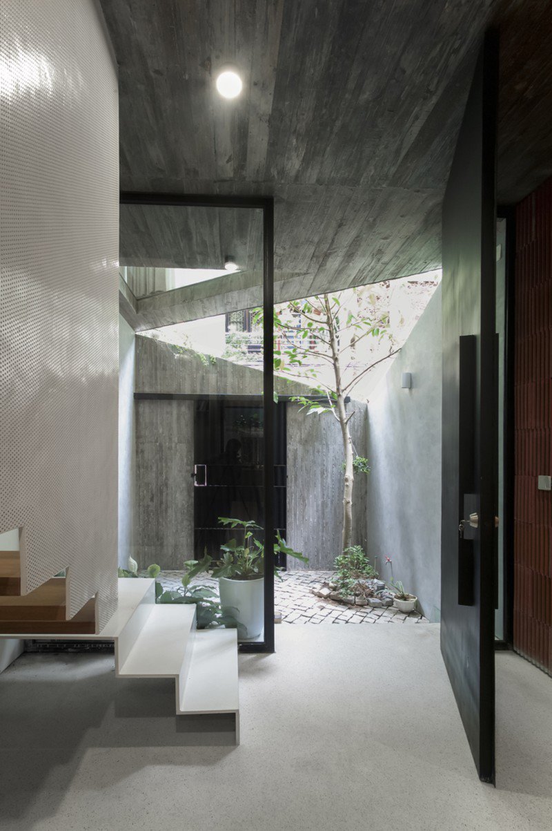 Ngôi nhà 30m² ở Hà Nội mát mẻ nhờ tấm da lưới - 12 - kythuatcanhtac.com