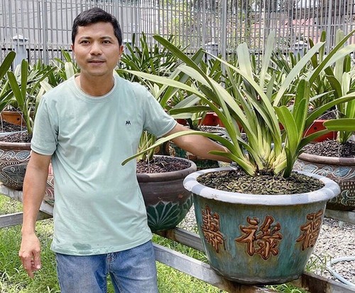 Nghệ nhân trồng lan Hà Chí Tâm - Khó khăn và đam mê là yếu tố đem đến thành công - 1 - kythuatcanhtac.com