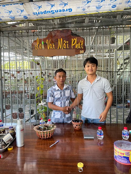 Trịnh Tuân – hành trình theo đuổi đam mê trồng lan khi còn rất trẻ - 1 - kythuatcanhtac.com