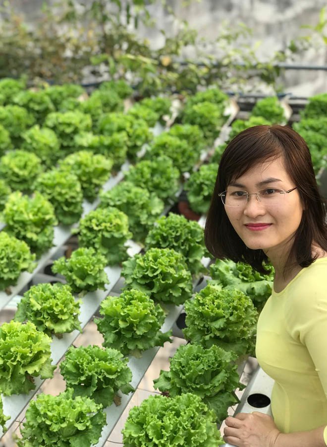 Bố Sài Gòn tận dụng nóc phòng thờ trồng rau, làm vườn sân thượng 52m2 cả nhà ăn không xuể - 3 - kythuatcanhtac.com