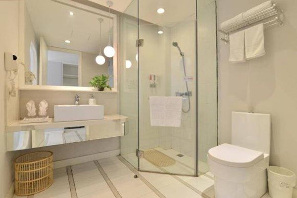 Tại sao phòng tắm của khách sạn là kính trong suốt? Lý do sẽ khiến nhiều người tiếc nuối - 1 - kythuatcanhtac.com