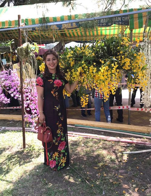 Chủ vườn lan Hằng Nguyễn: Từ bỏ nghiệp giáo để thực hiện niềm đam mê với hoa lan - 2 - kythuatcanhtac.com