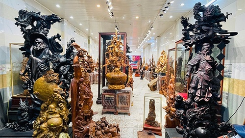 Xưởng Tượng Gỗ gợi ý 3 mẫu tượng gỗ phong thủy nên có trong nhà - 1 - kythuatcanhtac.com