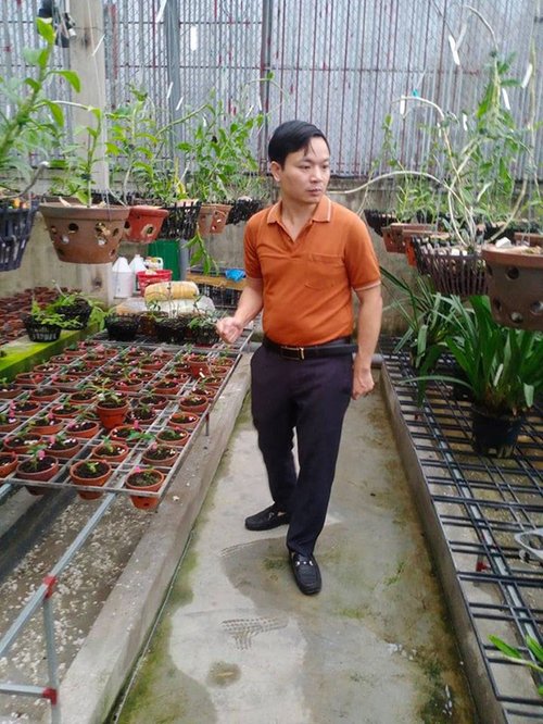 Ông chủ vườn lan 7X Mạnh Hùng và niềm đam mê hoa lan - 2 - kythuatcanhtac.com