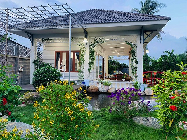 Mẹ đảm Đồng Nai được chồng tặng nhà vườn 720m2, đẹp như khu du lịch - kythuatcanhtac.com
